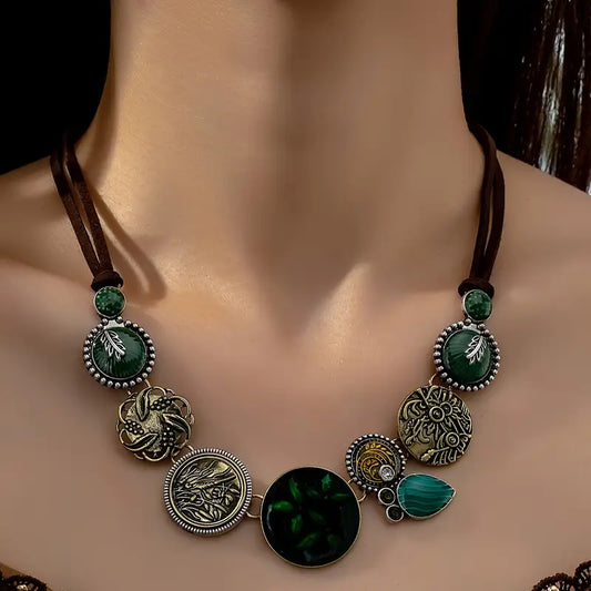 Floral pattern pendant